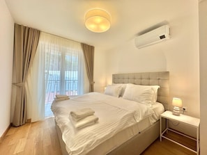 奢華公寓, 陽台, 海景 | 書桌、筆電工作空間、免費無線上網