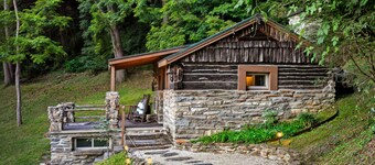 6BR Spring Break Basecamp• Town/Mountain Views•Game Room •Walk to BC Downtown