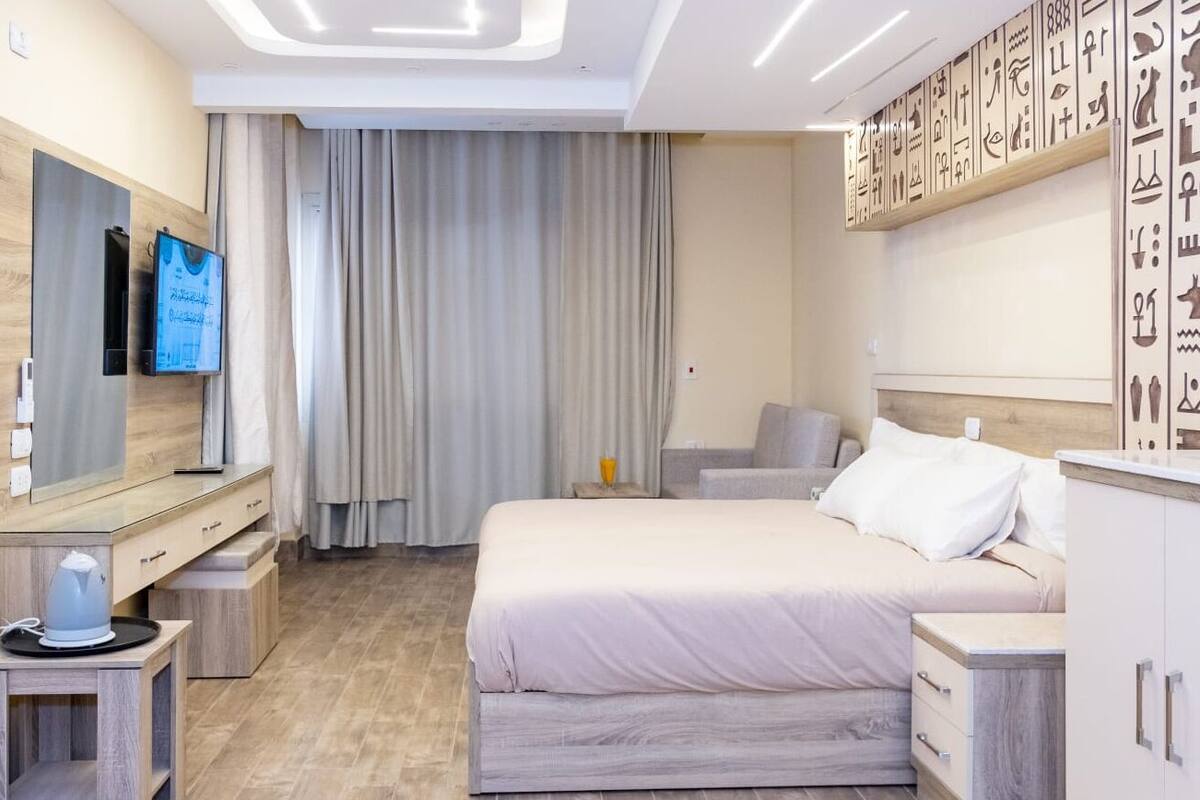 Quadrupla familiare, vista deserto | Postazione laptop, tende oscuranti, insonorizzazione, Wi-Fi gratuito