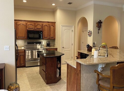 Spacious 3BR/3BA Home Near Gulf Shores/Orange Beach Gorgeous Outdoor Space