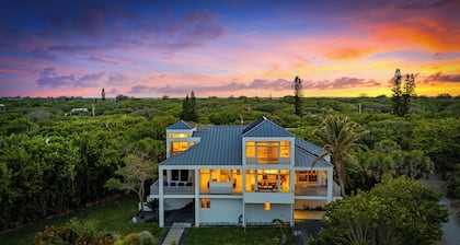 Vero Beach / Beach Access, Ocean Views & Fire Pit