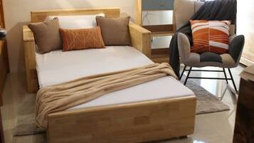 1 bedroom, iron/ironing board, WiFi, bed sheets