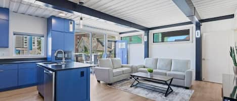 Stuga - privat badrum - utsikt mot staden (711 Stadium Container CH) | Lounge