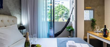 Apartment | Desk, free WiFi