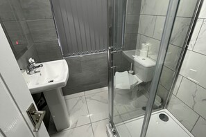 House | Bathroom | Shower, free toiletries, hair dryer, towels