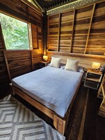 2 bedrooms, free WiFi