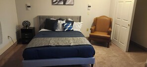 Quarto casal família | Escrivaninha, espaço de trabalho para notebook