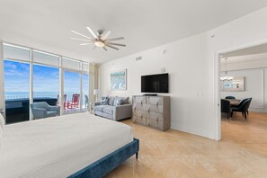 Apartamento, varias camas (Turquoise D806) | Tabla de planchar con plancha