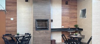 Coelhos House ️ Townhouse with swimming pool and gourmet area, close to the beach!