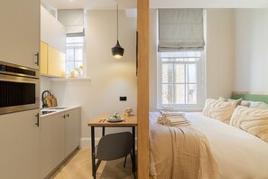 1 bedroom, desk, iron/ironing board, free WiFi
