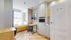 1 bedroom, desk, iron/ironing board, free WiFi