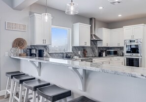 Fridge, microwave, oven, stovetop - Private 9-Bedroom Beach House w/ Boardwalk and Direct Beach Access (Port Aransas)