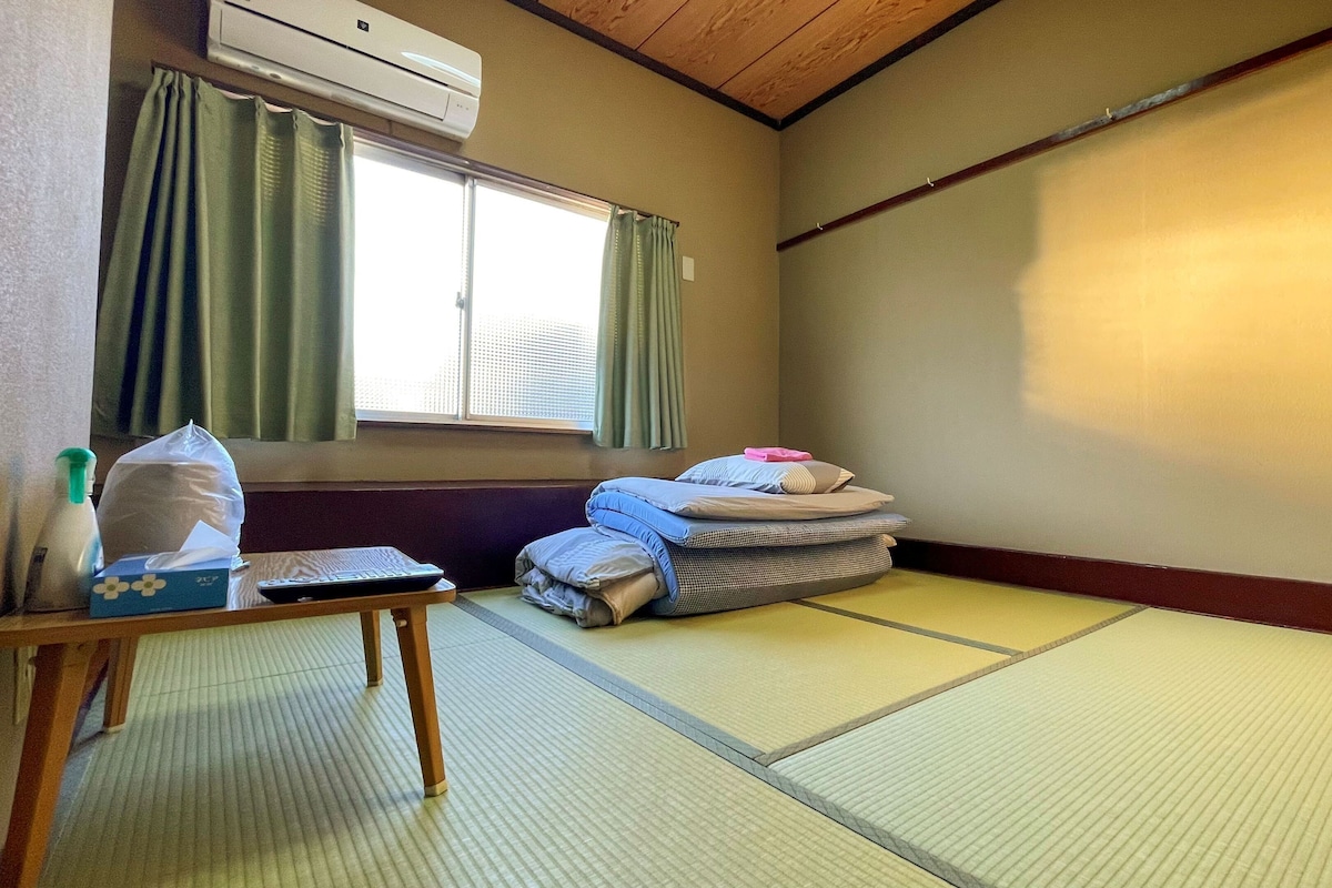 Japanese-style Single Room, Non Smoking, Shared Bathroom | Interior