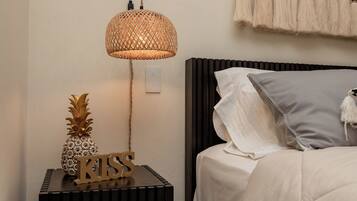 1 bedroom, iron/ironing board, travel cot, WiFi