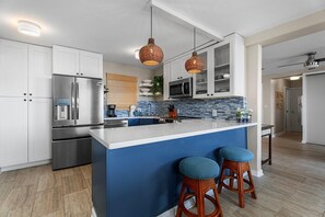 Leilighet, flere senger, havutsikt (Kailua Village#705) | Eget kjøkken