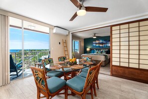 Appartement, Meerdere bedden, uitzicht op zee (Kailua Village#705) | Dineren