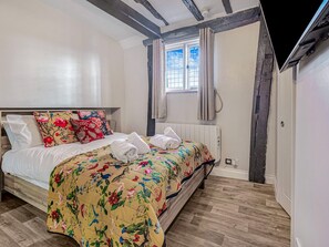 Een strijkplank/strijkijzer, gratis wifi, beddengoed