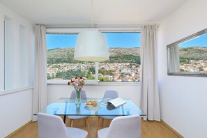 Imagen sin descripción, 2 de 29, botón