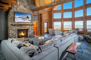 Smart-TV, Kamin, Videospiele, Stereoanlage