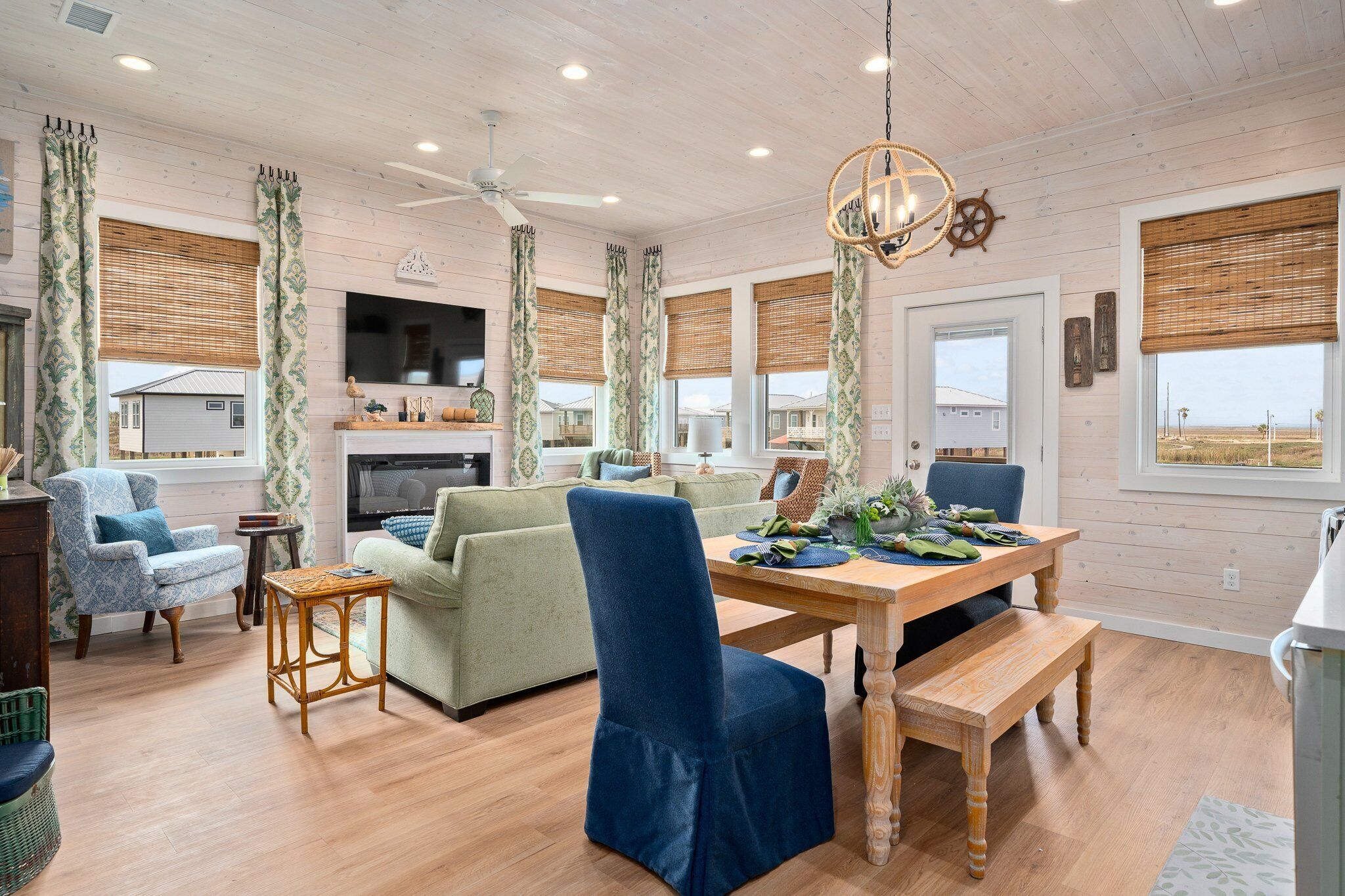 Ferienhaus, Mehrere Betten, Terrasse, Poolblick (St. Jo's Bungalow) | Innenbereich