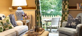 Stable Cottage - a super cottage sleeping 2 guests