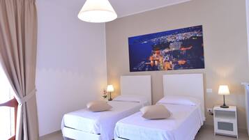 Standard Double or Twin Room, Balcony, Garden View