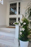 Entrada de la propiedad