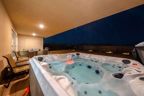 Bain à remous intérieur
