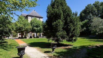 Enceinte de lâhĂ©bergement