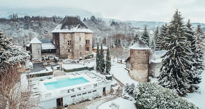 Dégustations de Vin ! Chateau, Piscine sur place