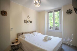 2 Schlafzimmer, Bügeleisen/Bügelbrett, WLAN, Bettwäsche