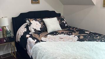 1 Schlafzimmer, Zimmersafe, Bügeleisen/Bügelbrett, Reisekinderbett