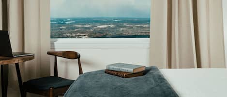 Habitación individual panorámica, vista al valle | Ropa de cama de alta calidad, escritorio, cunas y camas extra