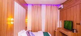 Greenview Hotel and Apartment