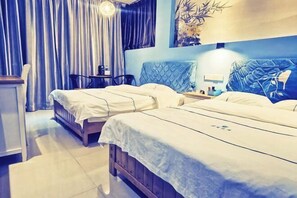 Room - Danxia Mountain Fengqing Hostel (Renhua)