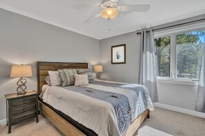 4 Schlafzimmer, Bügeleisen/Bügelbrett, WLAN