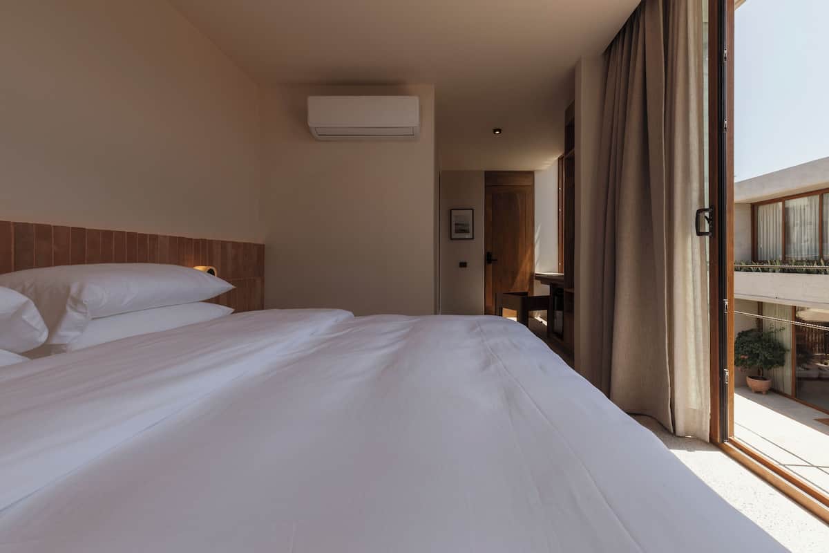 Camera Superior, 1 letto king | 1 camera, biancheria da letto di alta qualità, copriletto in piuma