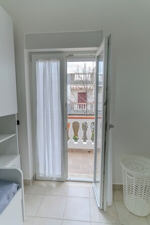 Villa - balkong | 2 sovrum