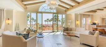 Marriott Newport Coast Fabulous 2 Bd. 2 Bath Villa with fully furnished Kitchen