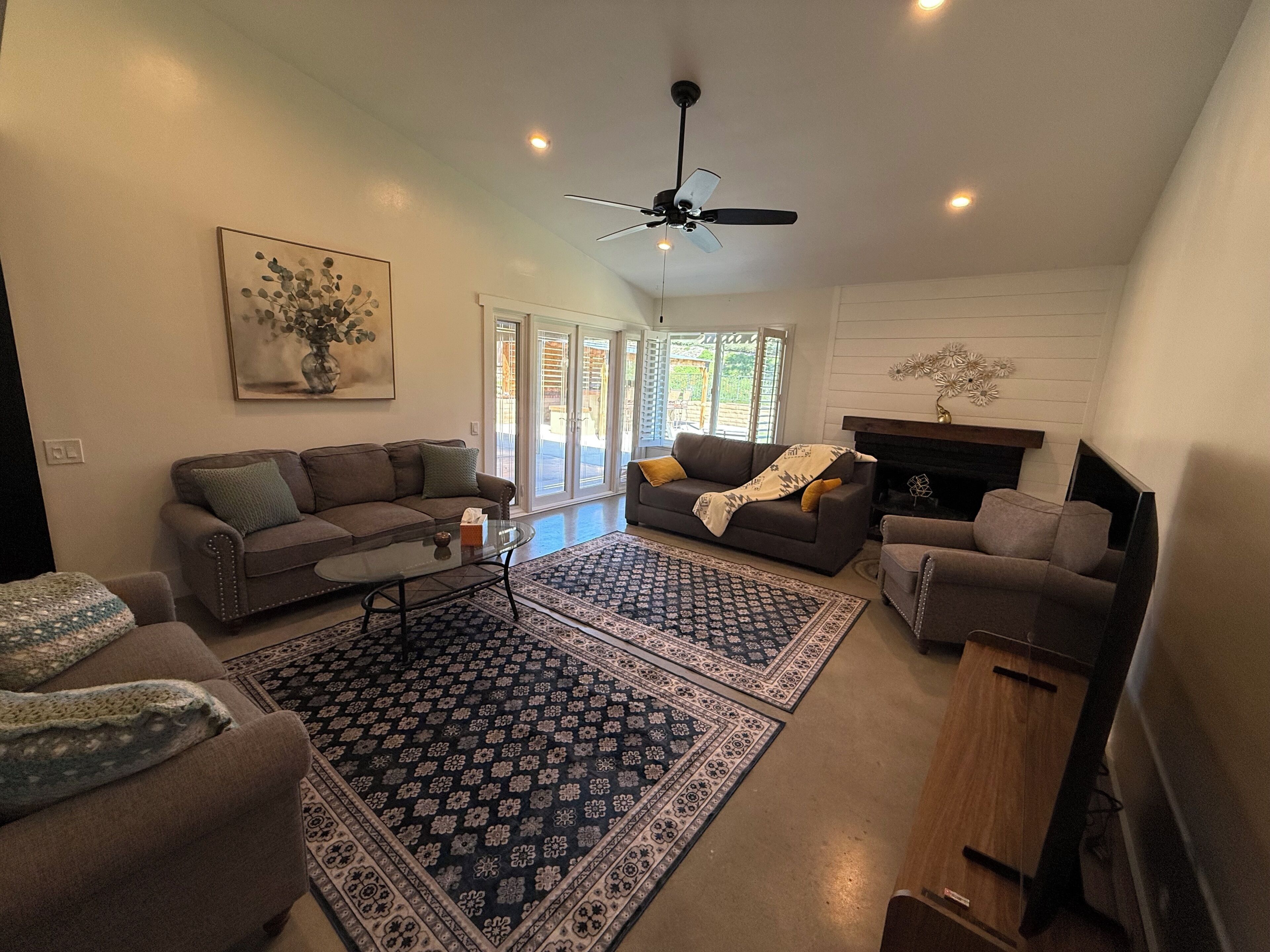 Modern Socal Home Near Beach - Mission Viejo, CA