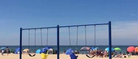 Plage à proximité, chaise longue