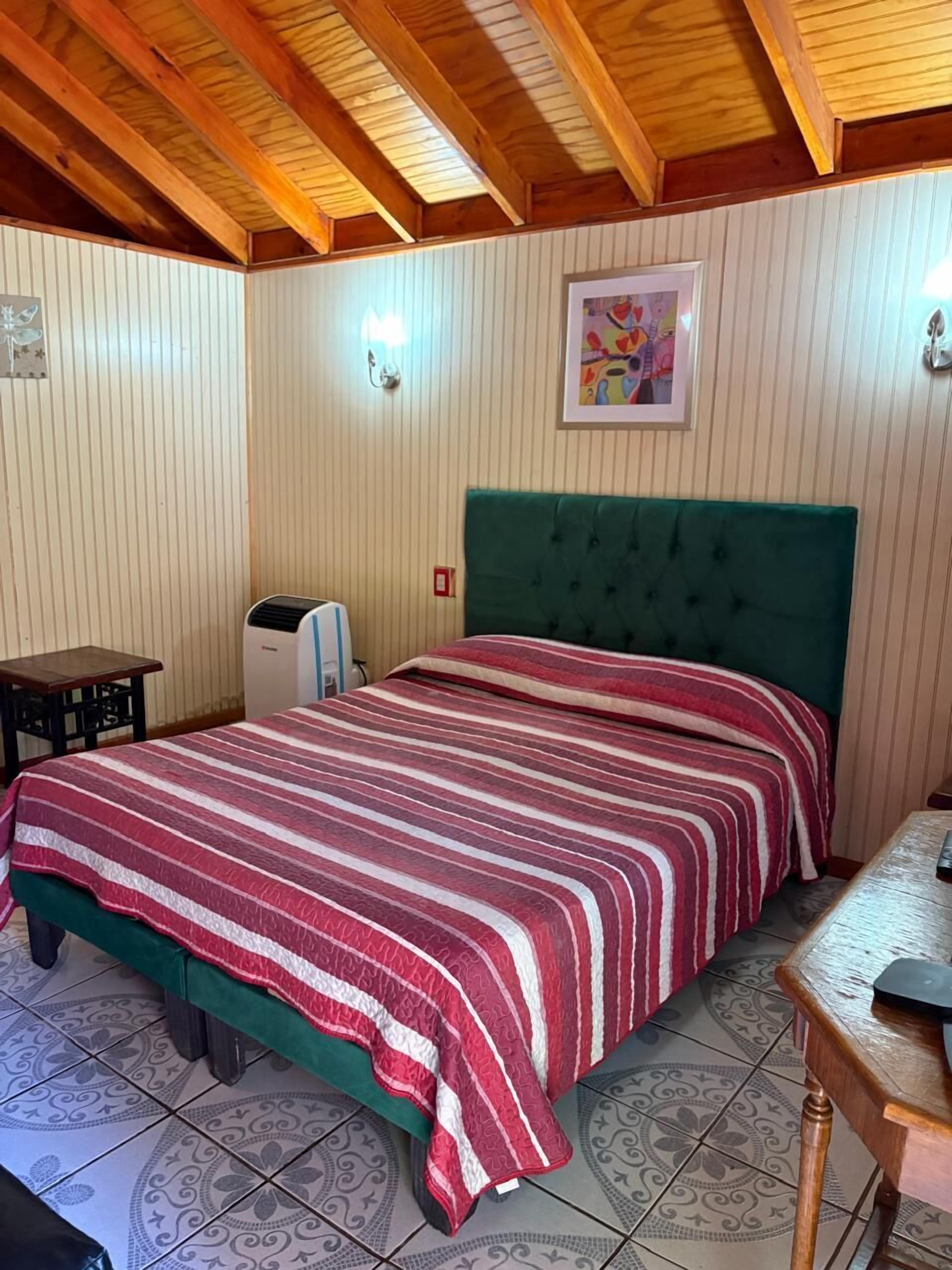 Standard Cabin, Garden View