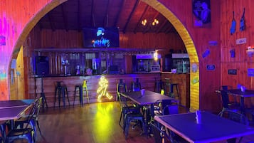 Snack bar
