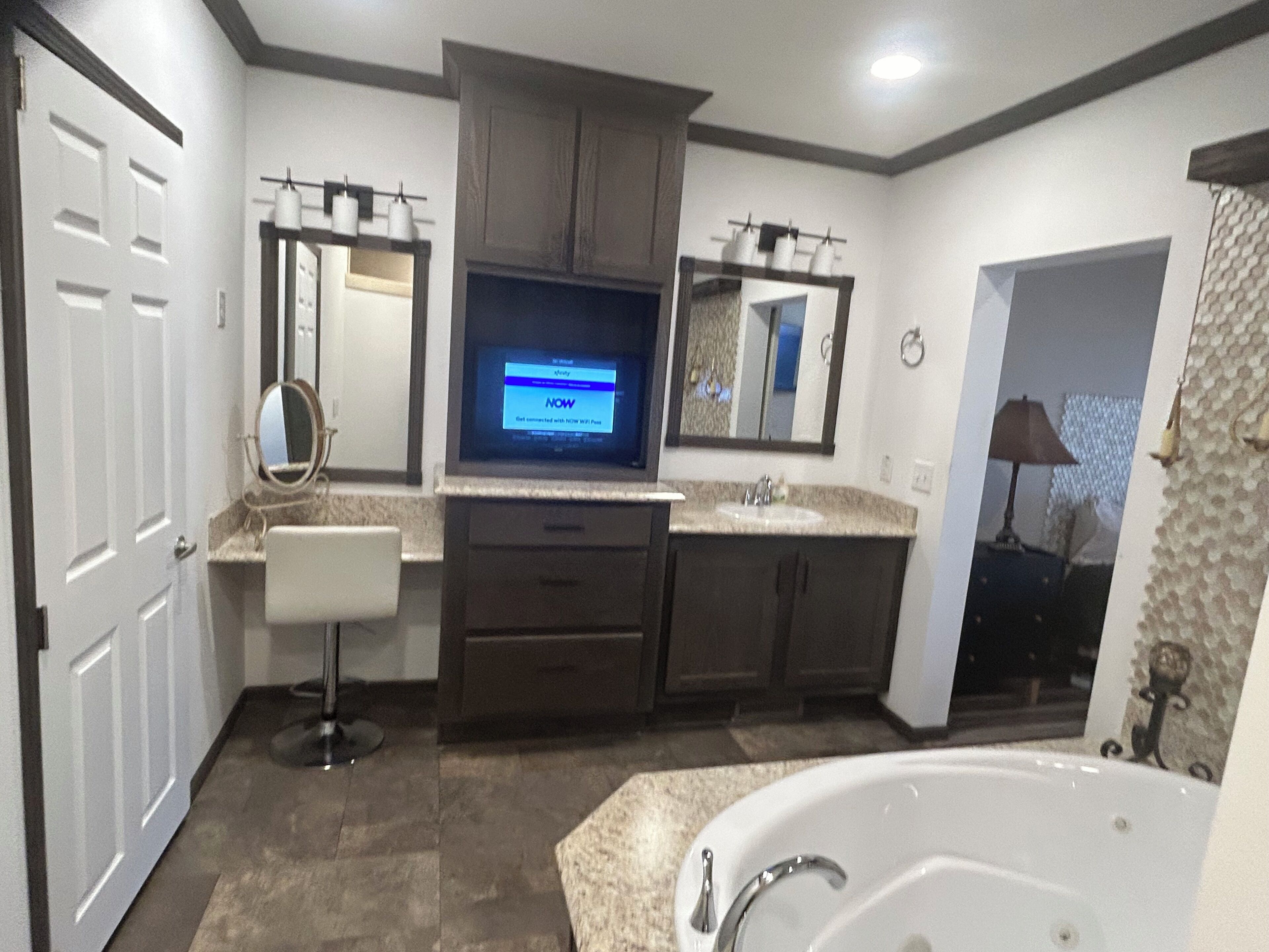 Jetted tub, hair dryer, towels, soap