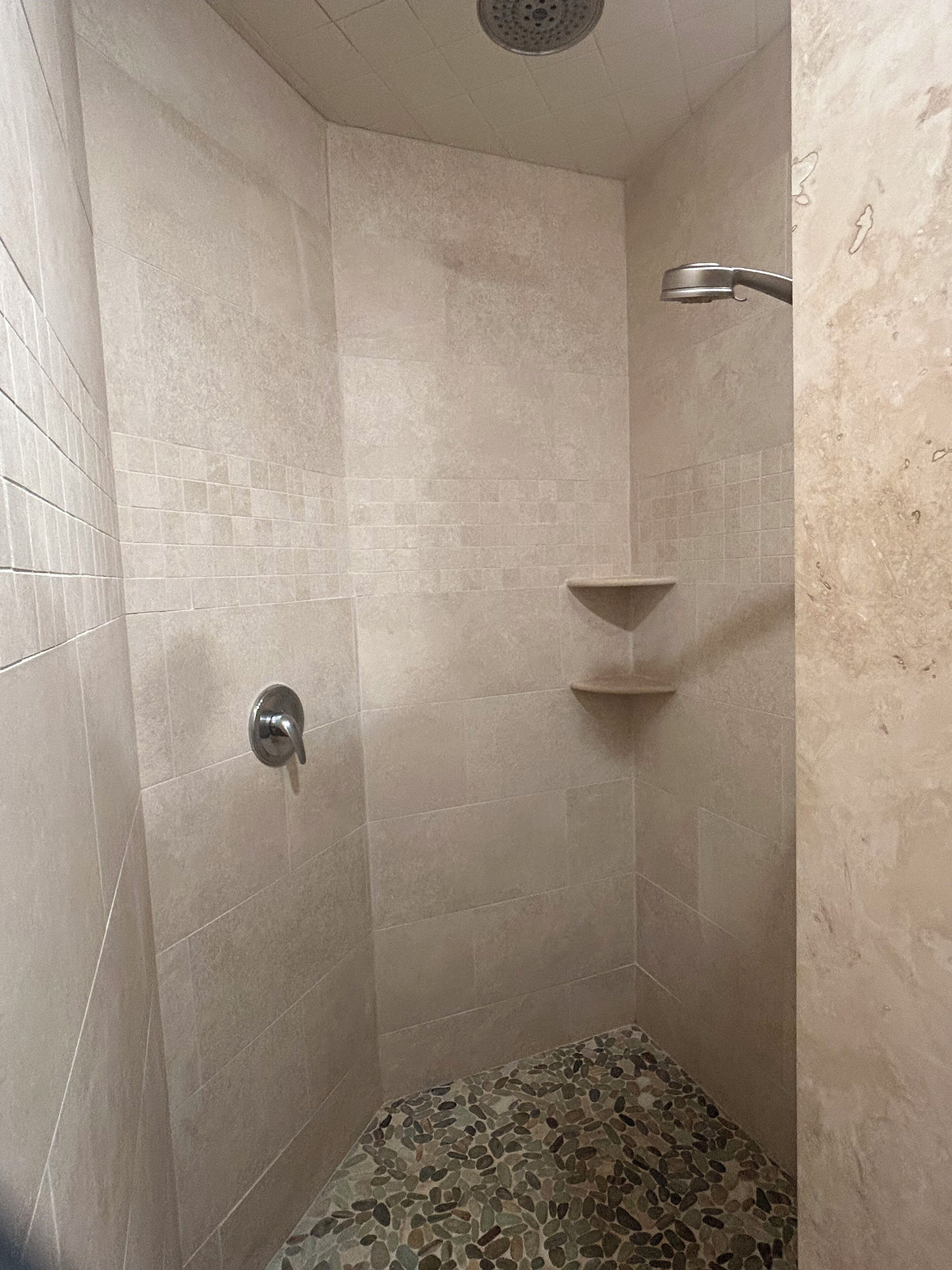 Jetted tub, hair dryer, towels, soap