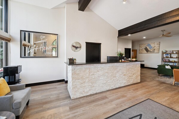 Estúdio, 1 cama Queen e sofá-cama (Lift House Lodge, Boutique Premium St) | Saguão