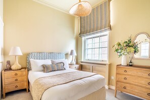 1 bedroom, iron/ironing board, Internet