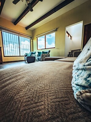 2 間睡房、書桌、熨斗/熨衫板、Wi-Fi