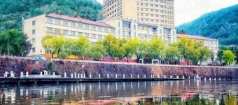 Weiye Hotel