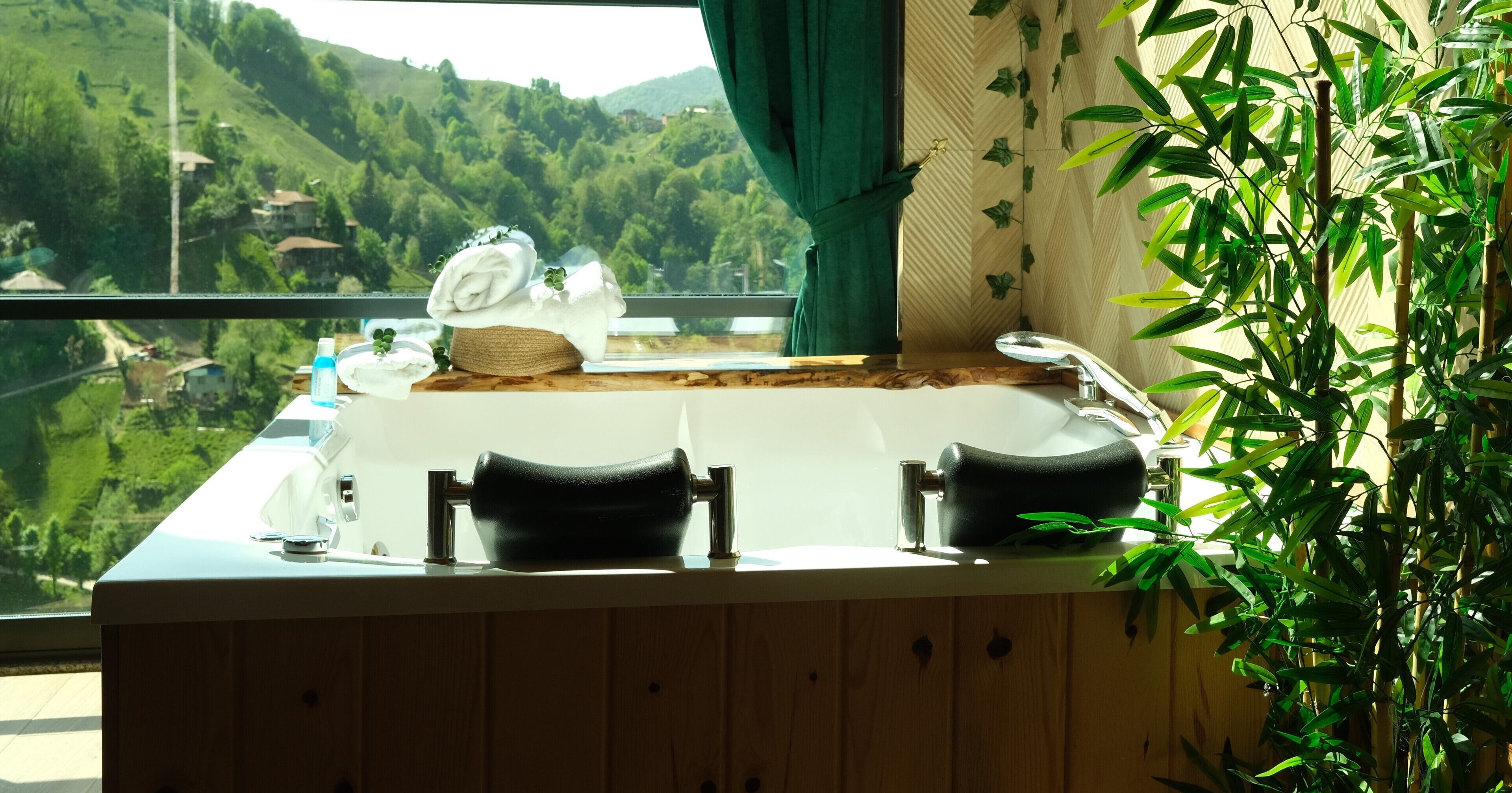 Deluxe Bungalow, Valley View, Mountainside | Bathroom | Shower, hair dryer, towels, soap